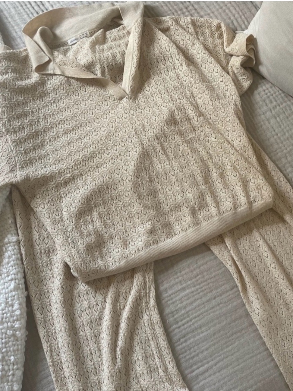 Oysho Oatmeal Open Knit Set